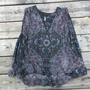 FREE PEOPLE SLEEVELESS BLOUSE